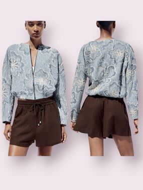 Zara Blue & White Structured Bomber Jacket Shrunken Textured Size Medium